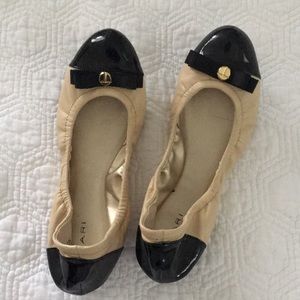 tahari flats